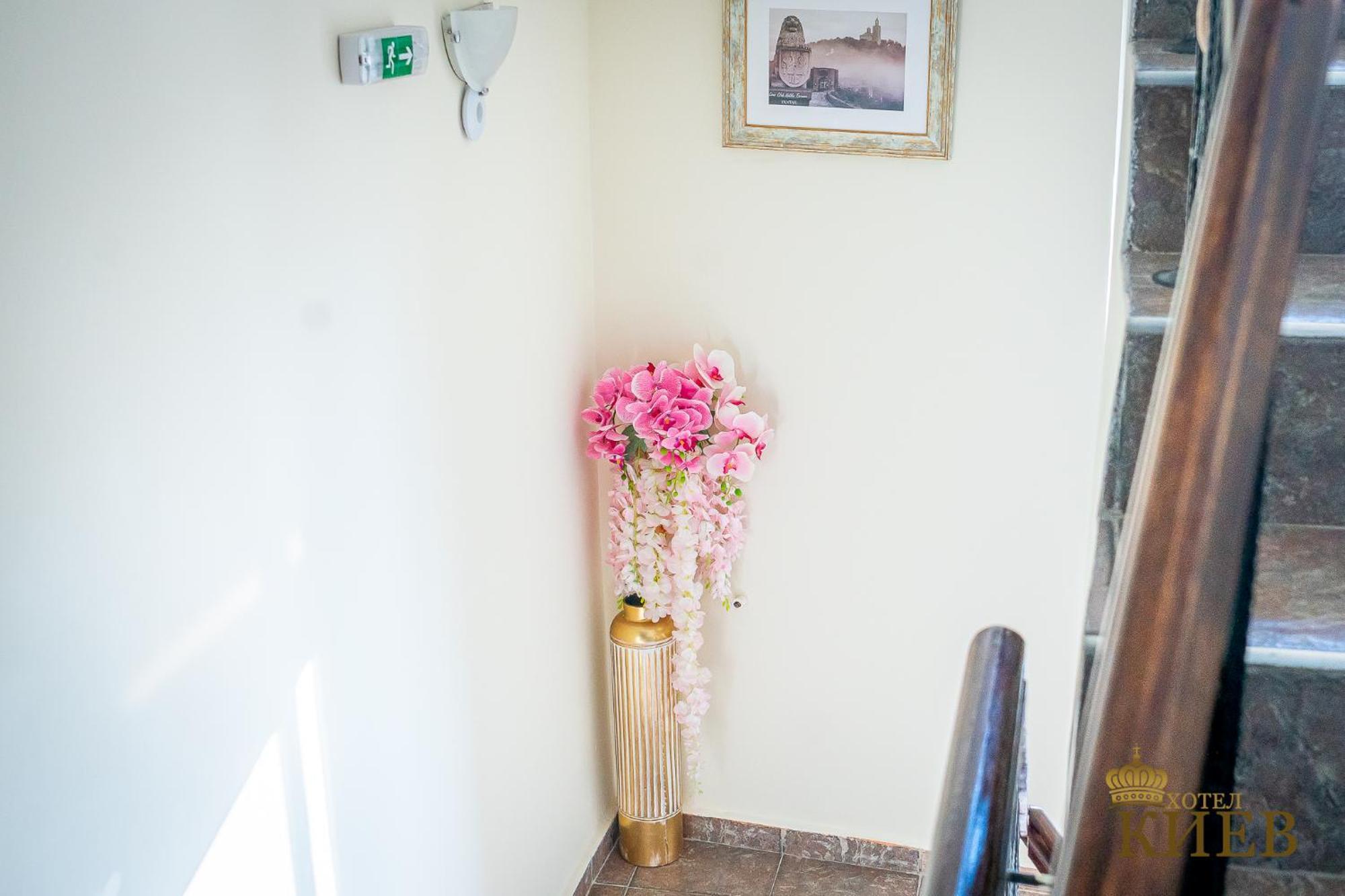 Hotel Kiev Veliko Tarnovo Buitenkant foto