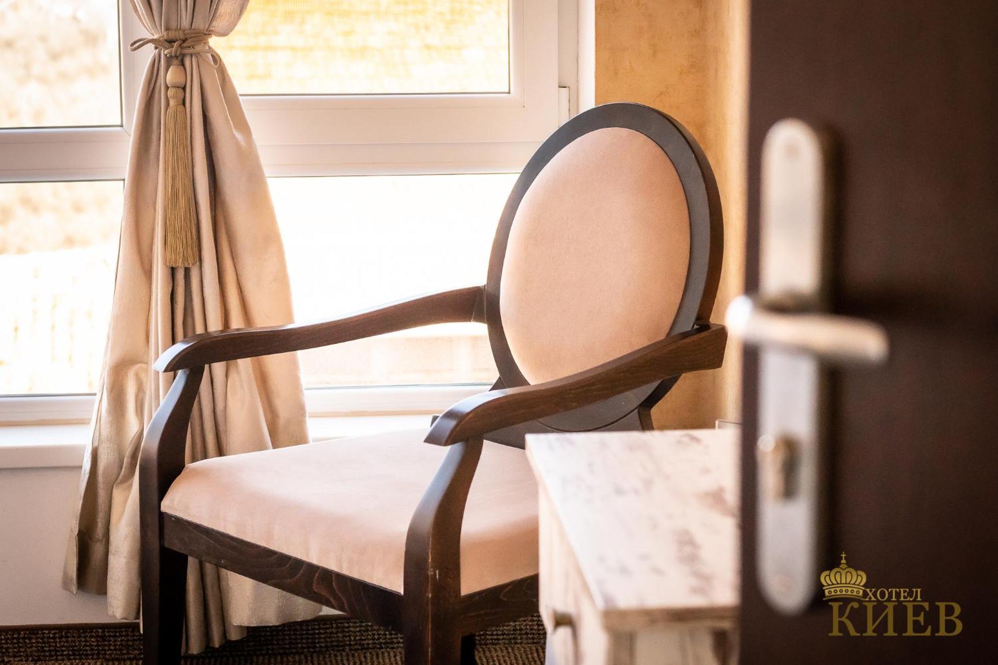 Hotel Kiev Veliko Tarnovo Buitenkant foto