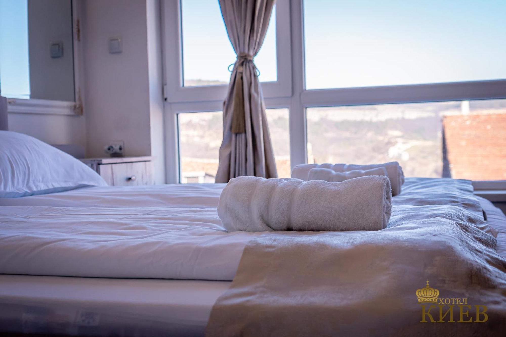 Hotel Kiev Veliko Tarnovo Buitenkant foto